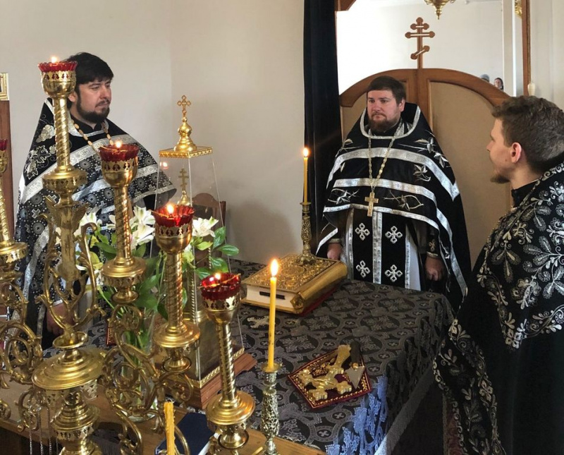Соборное богослужение духовенства Донецкого благочиния состоялось в храме блаженной Матроны Московской г. Донецка