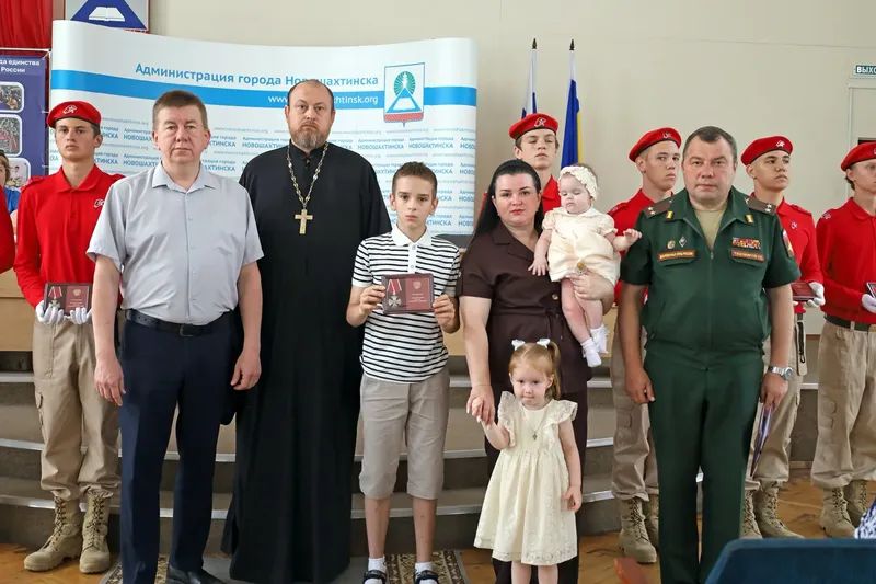 Руководитель епархиального отдела по взаимодействию с казачеством принял участие в награждении наших Героев.   