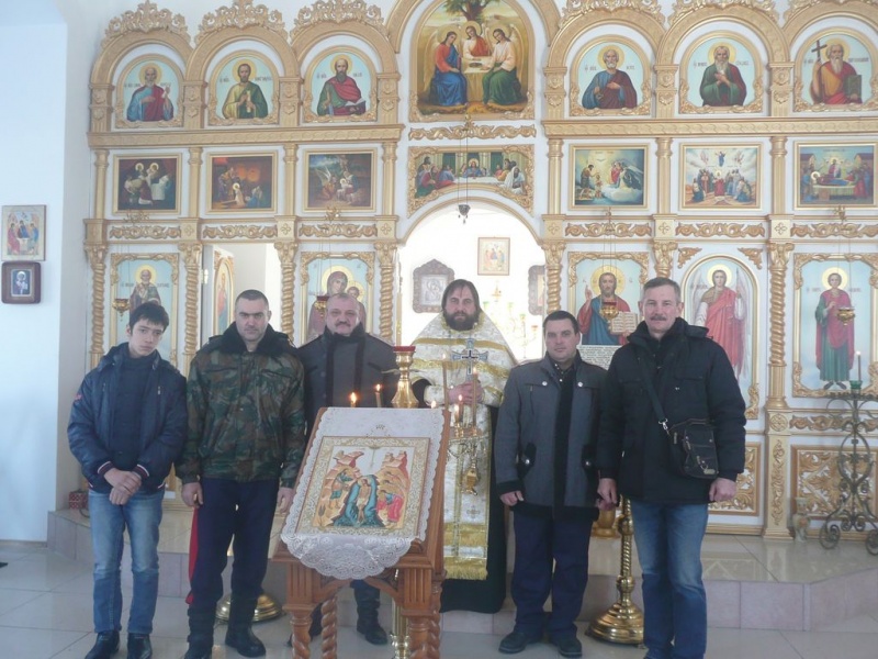 Память погибших в расказачивании казаков почтили в Троицком Архиерейском подворье хутора Ягодинка
