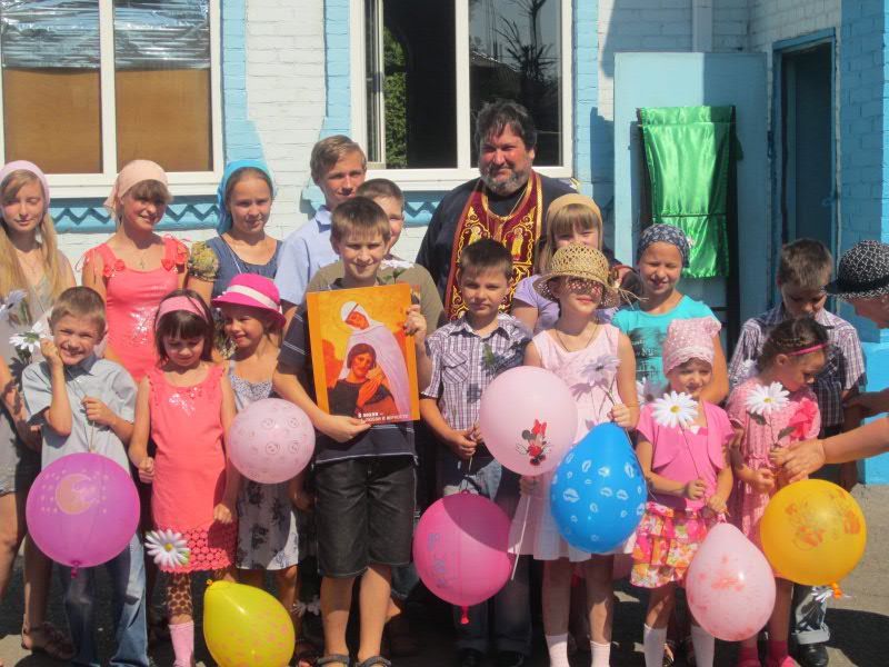 В Никольском храме города Шахты состоялось празднование Дня семьи, любви и верности