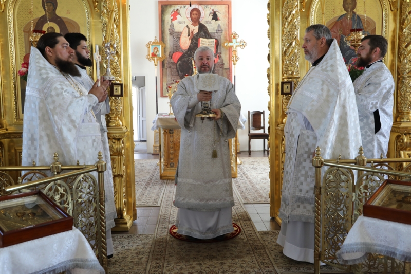 С архипастырским визитом Преосвященнейший епископ Симон посетил приход великомученика Георгия Победоносца хутора Лихой