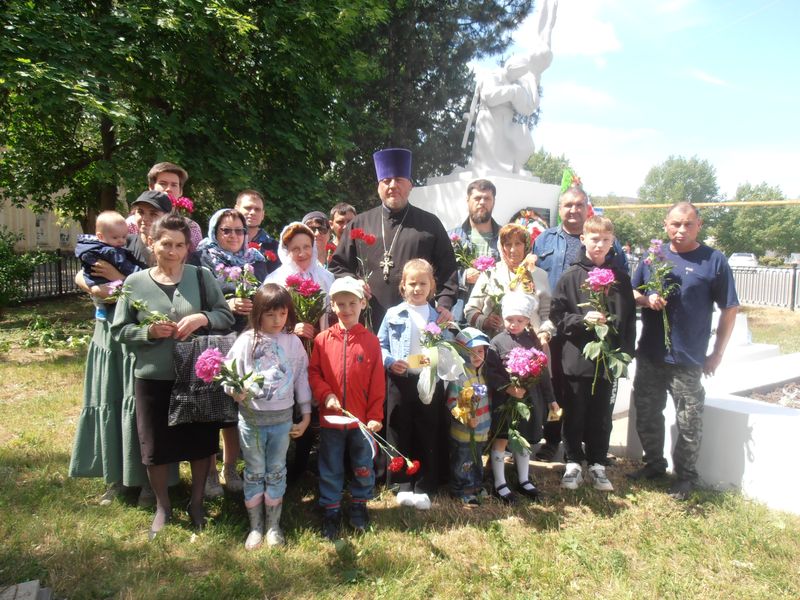 «Память о доблестных предках передаётся из поколения в поколение, а значит, будет жить вечно!»