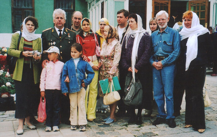 20 лет назад у мощей Преподобного Сергия…