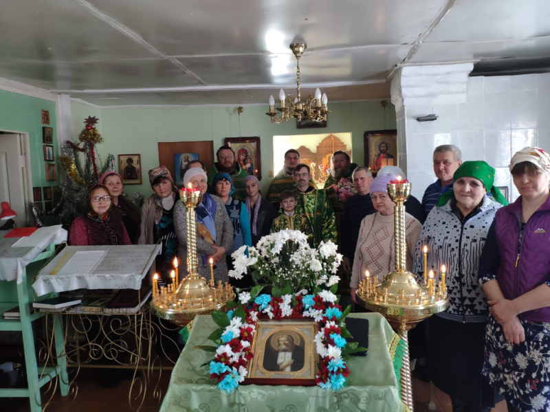 Престольный праздник в молитвенном доме в честь преподобного Серафима Саровского хут. Александровский отметили соборным богослужением