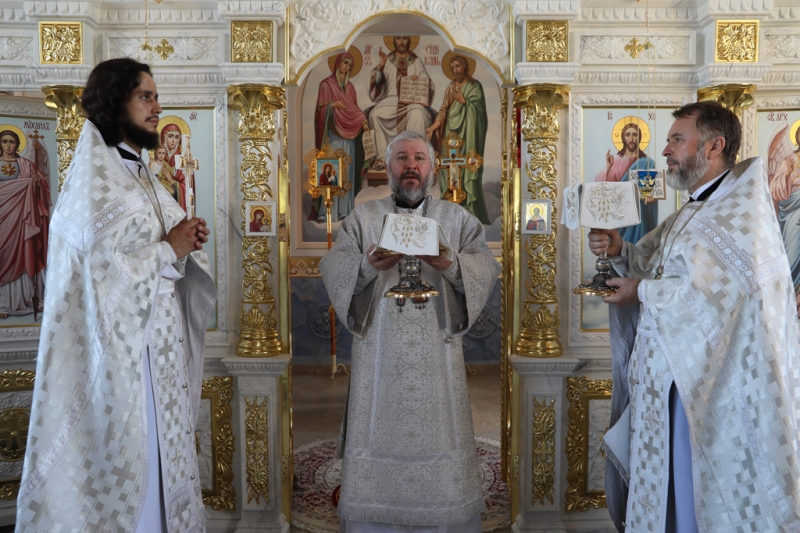 Великое освящение храма Покрова Пресвятой Богородицы в хуторе Карповка Багаевского района