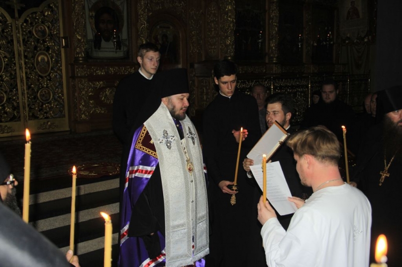 Преосвященнейший епископ Симон совершил монашеский постриг клирика Шахтинской епархии протоиерея Олега Лукьянчикова с наречением имени Игнатий