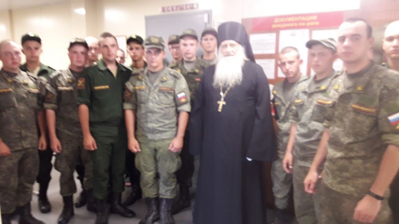 150-ю мотострелковую дивизию Войсквовой части 15272 в/г Октябрьского района с духовной беседой на тему "Пост и его Духовная составляющая" посетил иеромонах Николай (Наметышев)