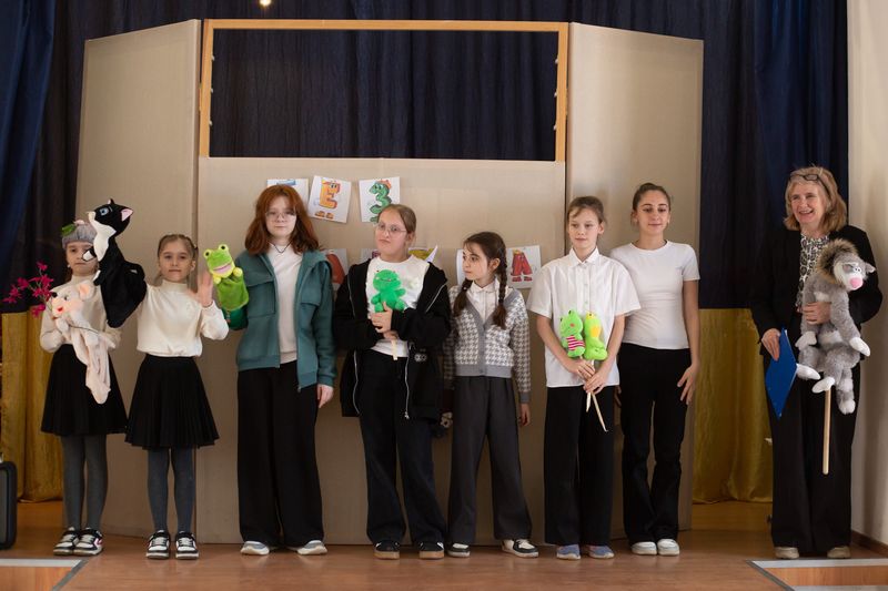 Пасхальный утренник для детей-инвалидов из ДНР и воспитанников городского социально-реабилитационного центра прошёл в Каменске-Шахтинском.   