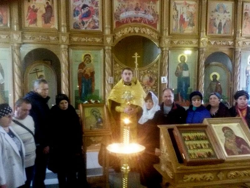 В Международный день слепых в храме Донской иконы Божией Матери г. Новошахтинска совершен благодарственный молебен для членов общества слепых