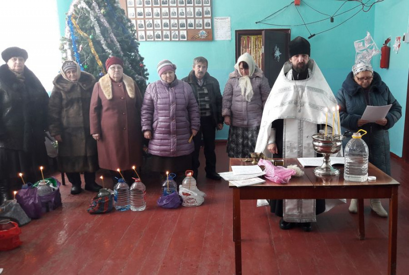 В праздник Богоявления иеромонах Арсений (Алимов) посетил общину верующих хутора Табунщиково