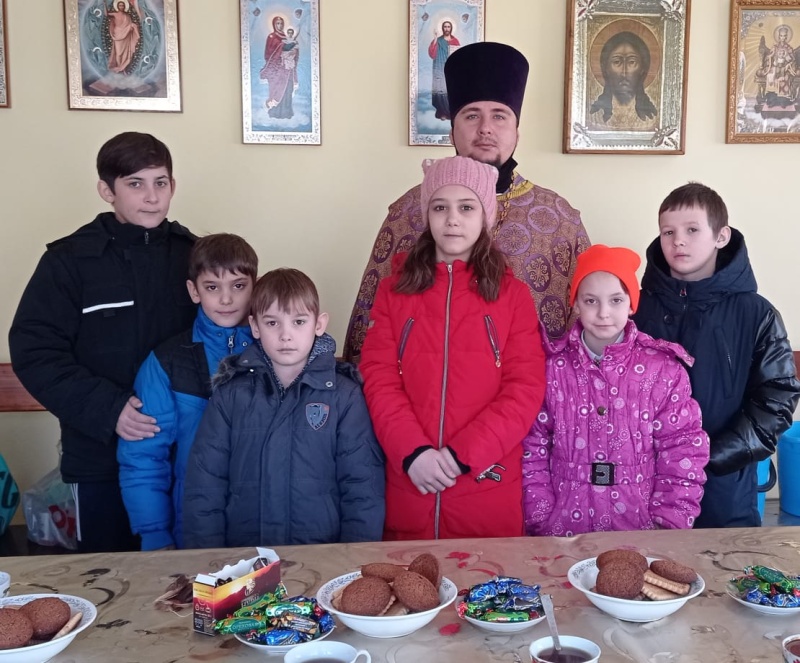 Праздник Дня Православной книги отметили при храме Архистратига Михаила хутора Ёлкин