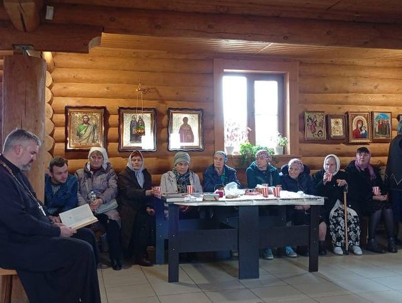 Воскресные беседы по Священному Писанию проходят в храме апостола Андрея Первозванного микрорайона Лиховского