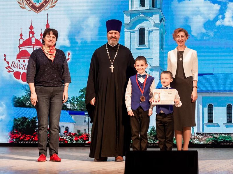 Воскресная школа «Азы Православия» ﻿приняла участие в епархиальном фестивале «Пасха Красная 2025»