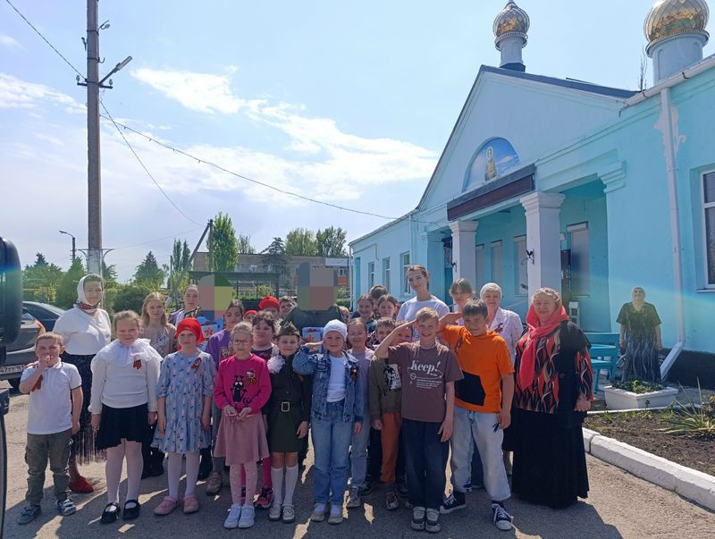 В Свято-Пантелеимоновском храме Гуково прошли духовные торжества в честь Дня Победы