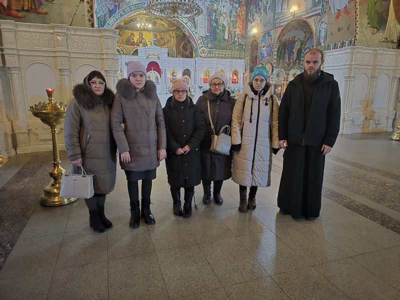 Беседы в АНО «Финист» привели участников к Таинствам Церкви