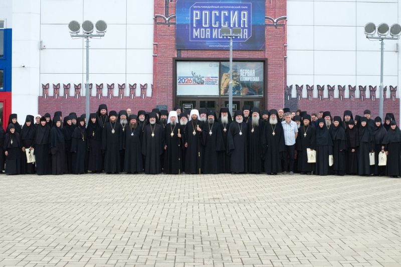 Преосвященнейший епископ Симон принял участие в Монашеском круглом столе с участием архиереев и монашествующих епархий Южного федерального округа