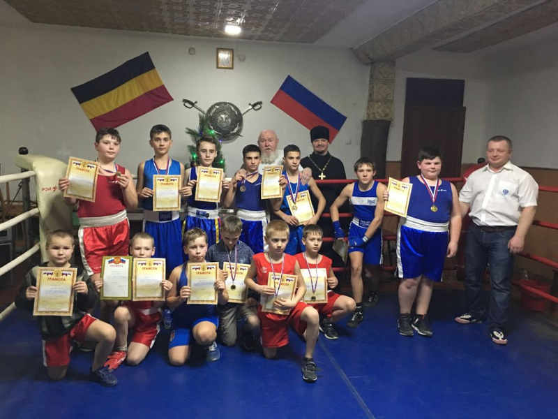 В СК «ОЛИМП» прошел очередной турнир по боксу, посвященный святому благоверному князю Александру Невскому