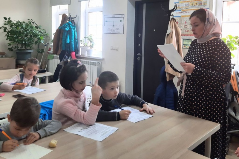 В воскресной школе «Встреча» при храме в честь святой Троицы г. Каменск-Шахтинский состоялся первый тур Кирилло-Мефодиевской олимпиады