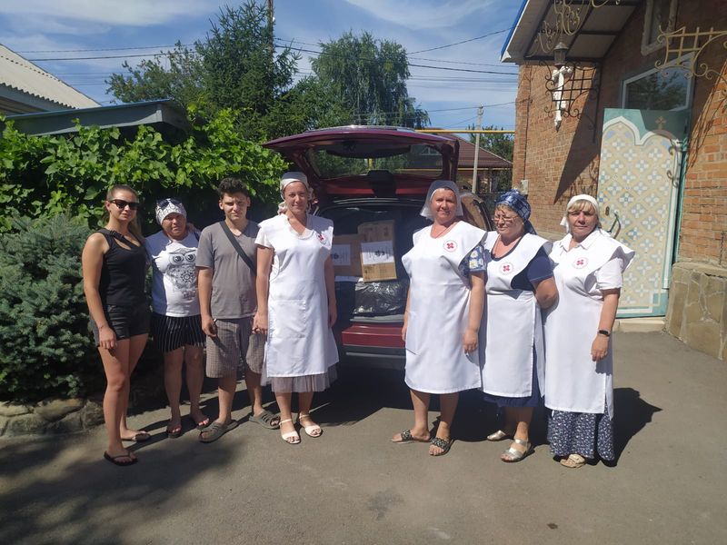 Оказание регулярной помощи военнослужащим и мирным жителям в зоне СВО