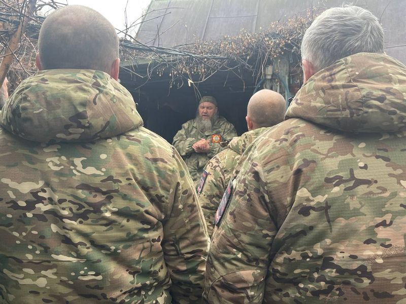 Протоиереи Игорь и Антоний Колистратовы совершили очередную поездку в зону СВО