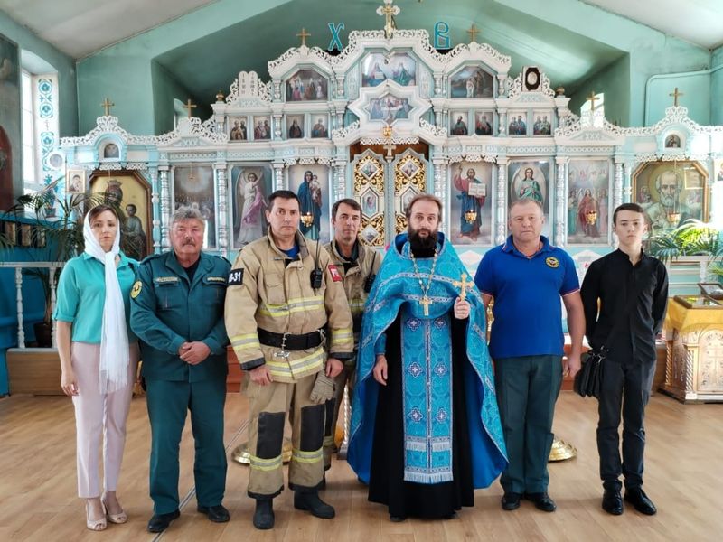 Молебен в день прославления иконы Божией Матери, именуемой «Неопалимая Купина»