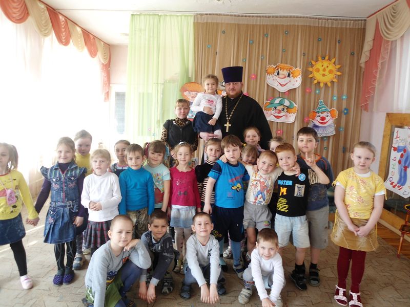 Детский сад № 34 г. Каменск-Шахтинский находится под постоянным духовным окормлением православного прихода
