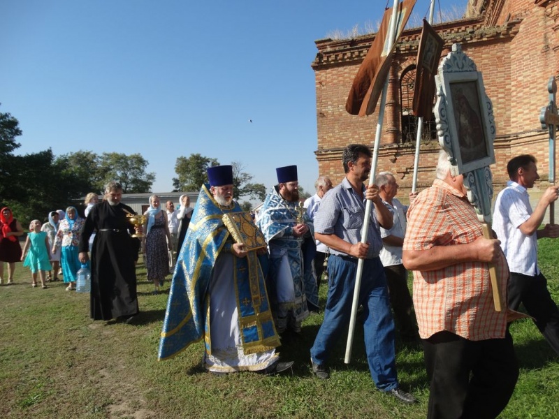 Престольный праздник отметили в хуторе Ажинов