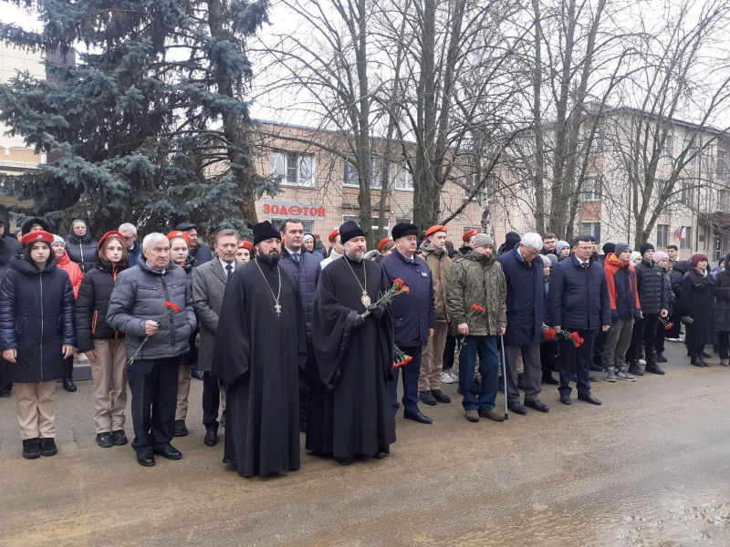 Преосвященнейший епископ Симон принял участие в мероприятии, посвященном 82-й годовщине освобождения Кашарского района от немецко-фашистских захватчиков