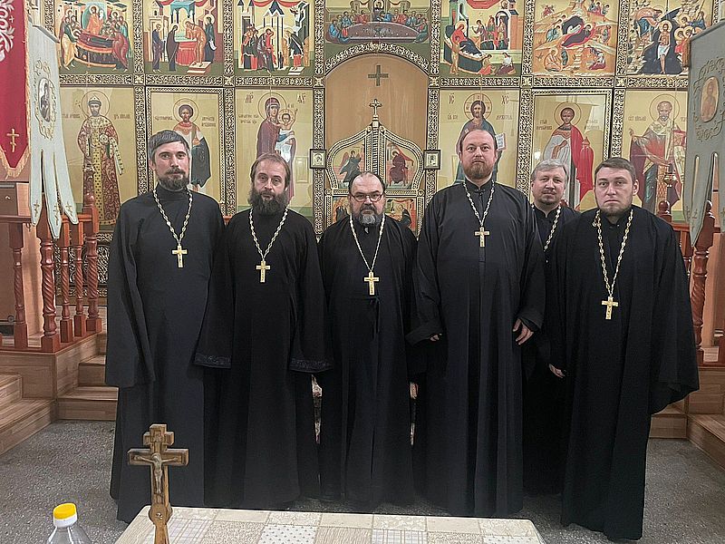 Заседание епархиальной Комиссии по канонизации святых состоялось на подворье Никольского храма поселка Аюта