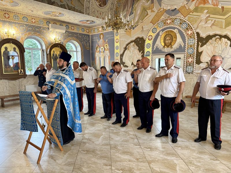 Совместный молебен перед Донской иконой Божией Матери в станице Боковской