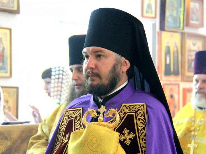 В день Всех святых епископ Симон совершил Божественную литургию в храме великомученика Пантелеимона города Гуково