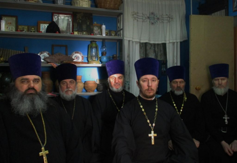 В Смоленском храме станицы Шумилинской прошло собрание духовенства