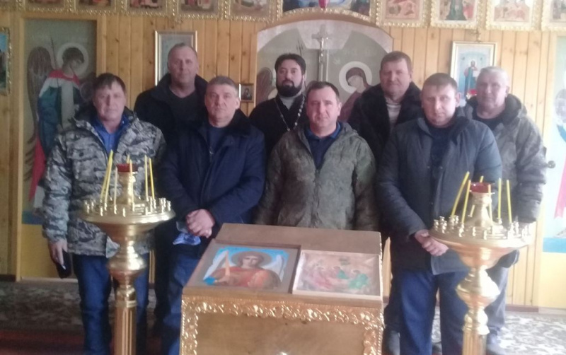 Протоиерей Игорь Жевердан провел рабочую встречу с фермерами хут. Пономарев