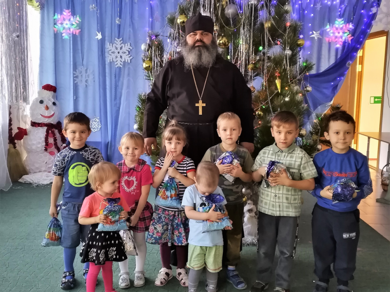 В храме в честь иконы Пресвятой Богородицы Одигитрия ст. Шумилинской стартовала благотворительная социальная рождественская акция «Свет Христова Рождества 2020»