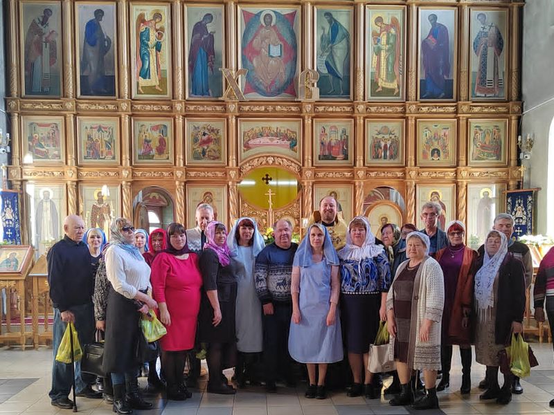 Молебен и поздравления в Донском храме, совместно с членами УПП ВОС