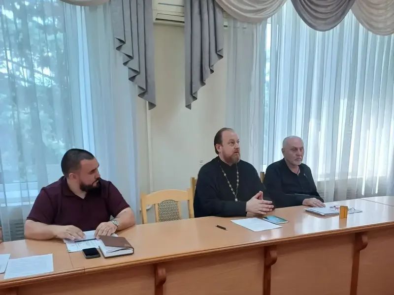 Руководитель епархиального отдела по взаимодействию с казачеством принял участие в обсуждении стратегии развития некоммерческого сектора