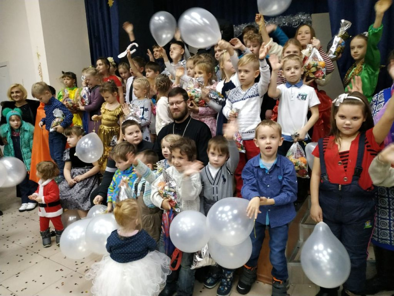 В Шахтинской епархии состоялась акция «Рождественский ангел»