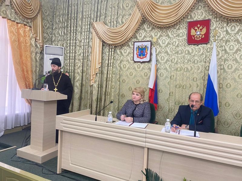 В Октябрьском районе прошло заключительное в уходящем году заседание Бюро районного Совета ветеранов войны, труда (пенсионеров), вооруженных сил и правоохранительных органов