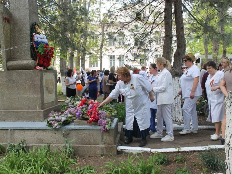 Митинг памяти провели шахтинские медики