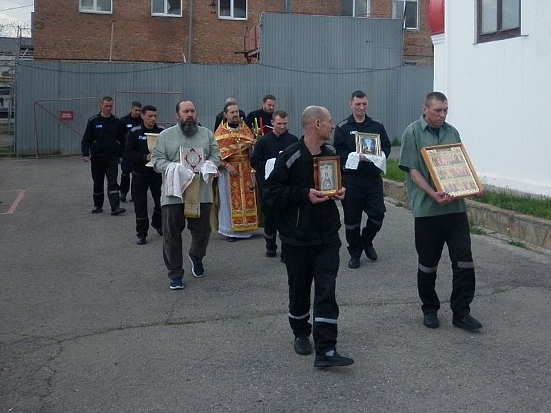 Праздничное богослужение в ФКУ ЛИУ-20