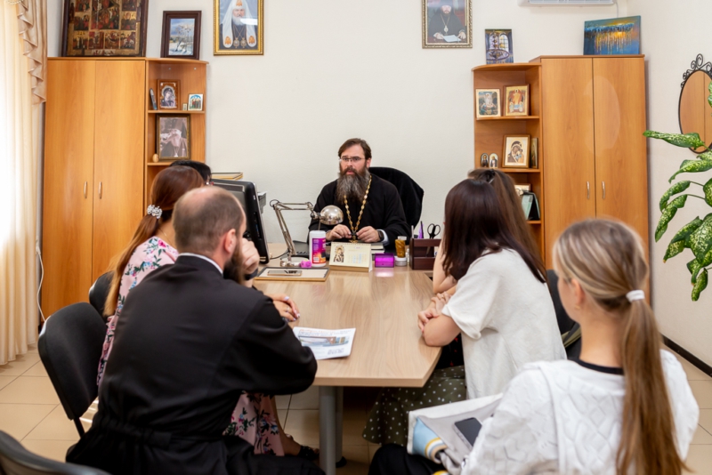 В воскресной школе «Покров» прошло собрание преподавателей 