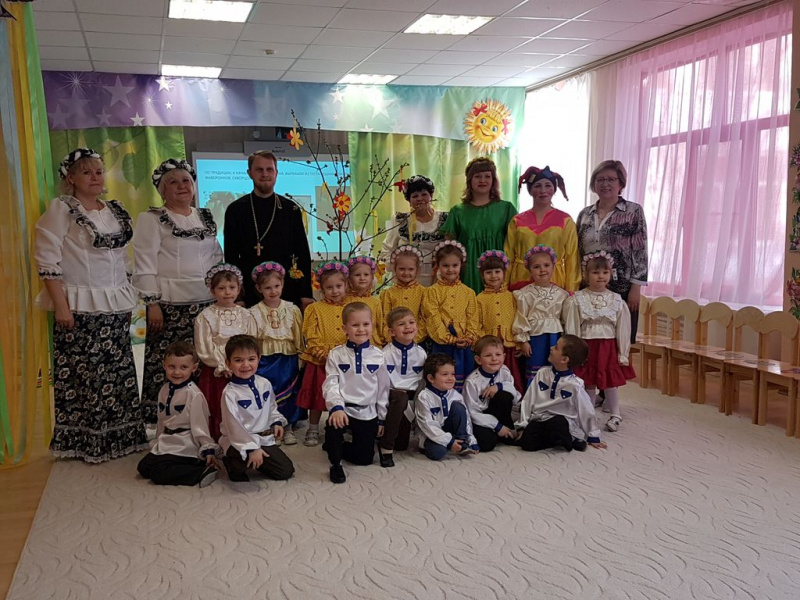 В преддверии праздника Сорока мучеников Севастийских в казачьем детском саду «Белочка» города Зверево состоялся утренник