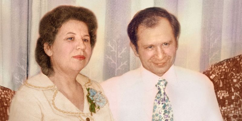В ДВЕНАДЦАТЫЙ ЧАС