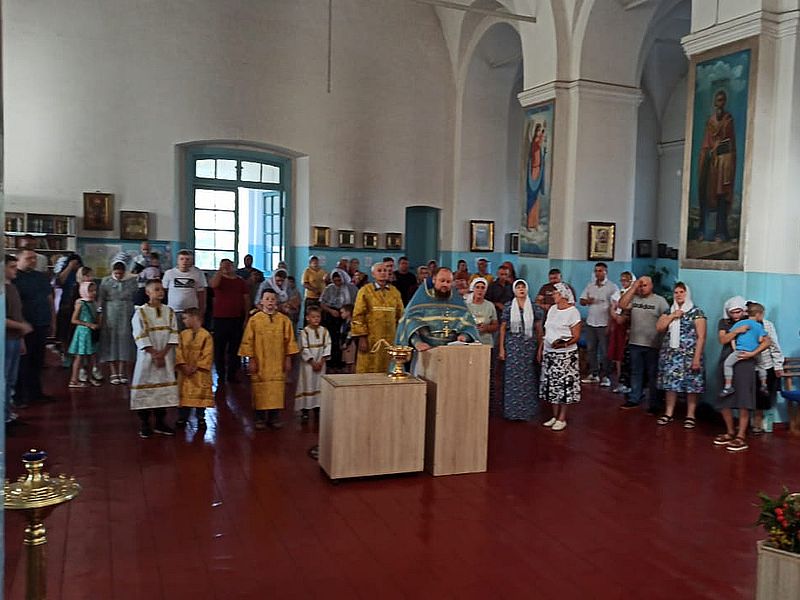 Молебен на начало учебного года в селе Шептуховка