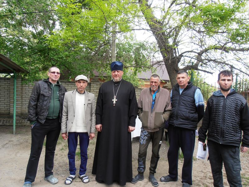 «Именно в болезни человек особенно нуждается в духовной поддержке и окормлении»