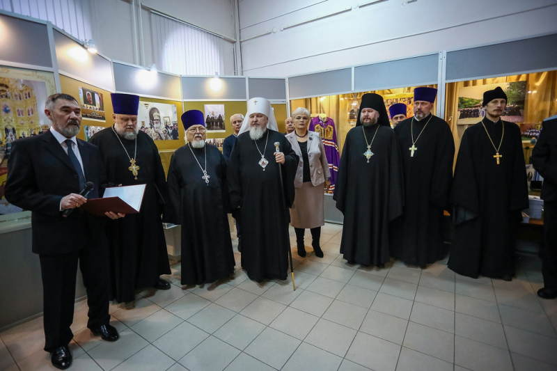 Епископ Шахтинский и миллеровский Симон принял участие в ряде мероприятий Ставропольской епархии. Открытие выставки, посвященной 175-летию Ставропольской епархии