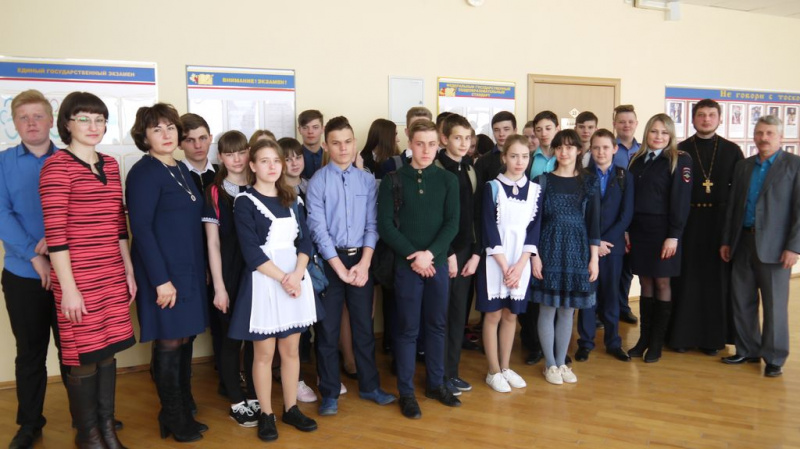 «Твои права, твоя ответственность». Иерей Александр Левчик принял участие в межведомственной лекторской антинаркотической группы с духовным наставлением