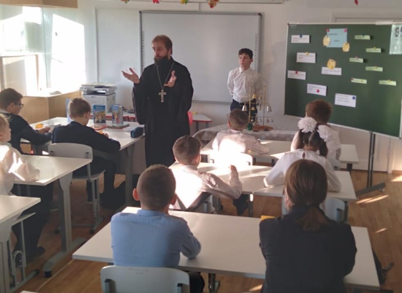 Нам жизнь дана на добрые дела
