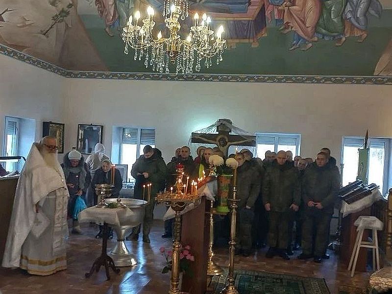 В праздник Крещения Господня в храме Вознесения Господня молились военнослужащие 150-й дивизии