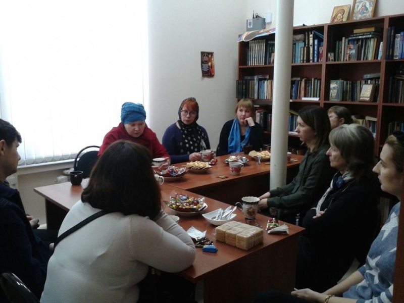 Видеолектории, беседы со священником, групповое и индивидуальное психологическое консультирование – в Шахтинской епархии расширены формы помощи кризисным семьям